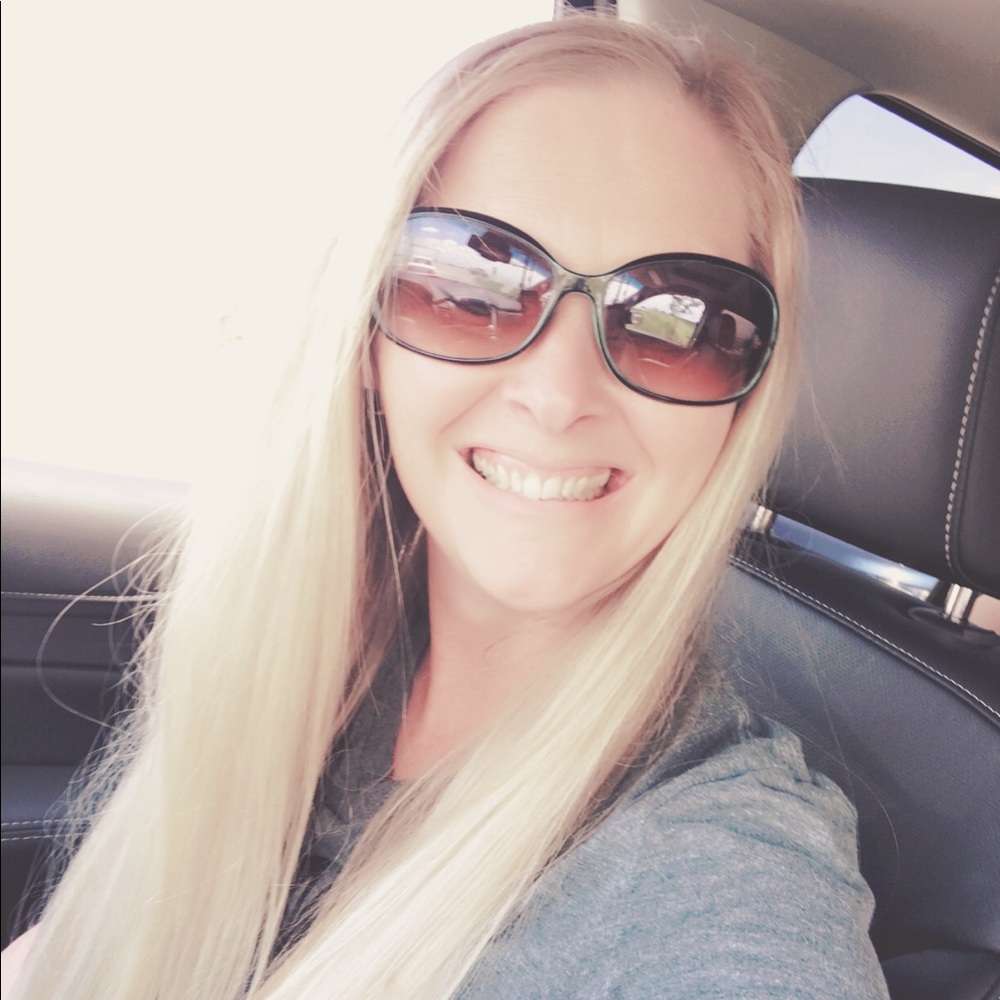 Meet your Posher, Sheena